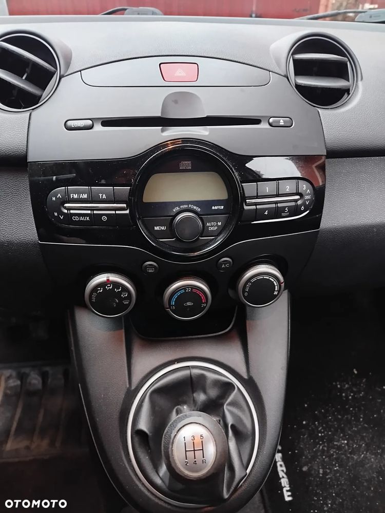 Mazda 2 1.3 MZR Active - 13