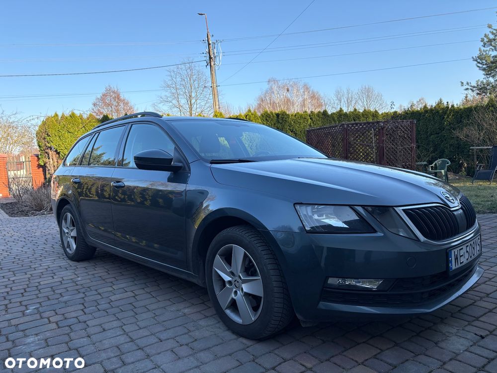 Skoda Octavia ver-2-0-tdi-ambition-dsg - 1