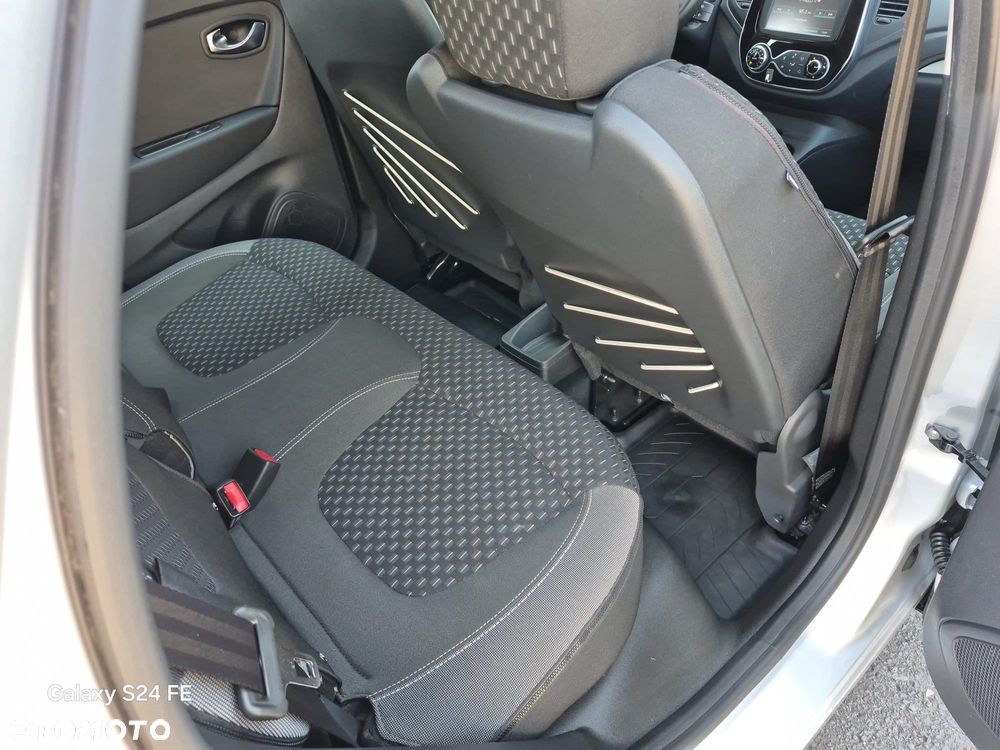 Renault Captur - 30