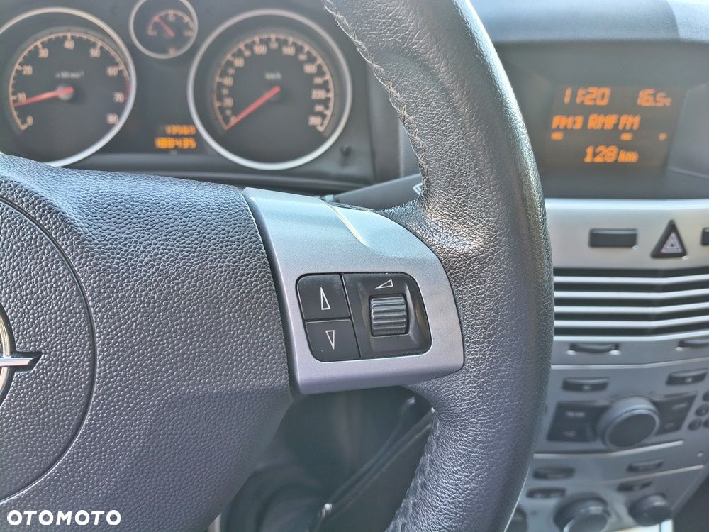Opel Astra 1.6 Style - 34