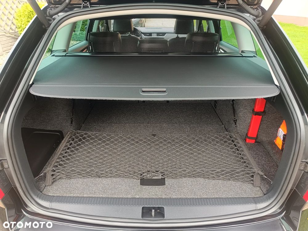 Skoda Octavia 2.0 TDI 4x4 DSG Scout - 13