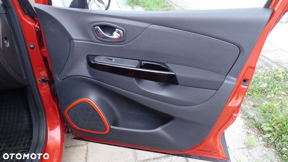 Renault Captur 1.2 TCe Zen EDC - 25