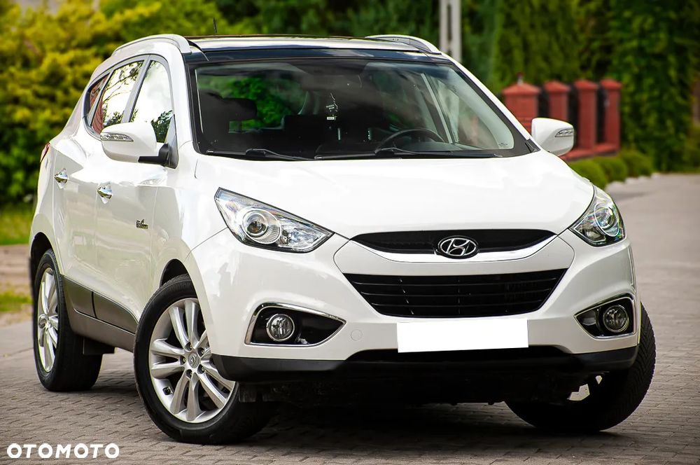 Hyundai ix35 1.7 CRDi 2WD blue Finale Gold - 27