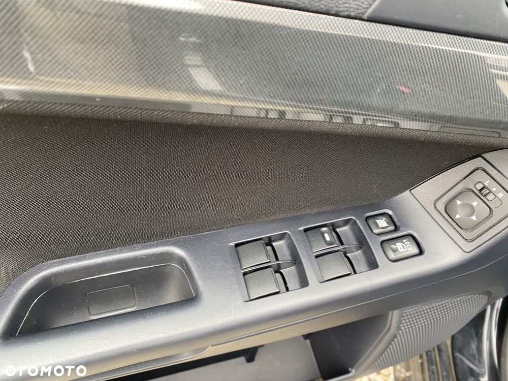 Mitsubishi Lancer 1.8 Intense - 17