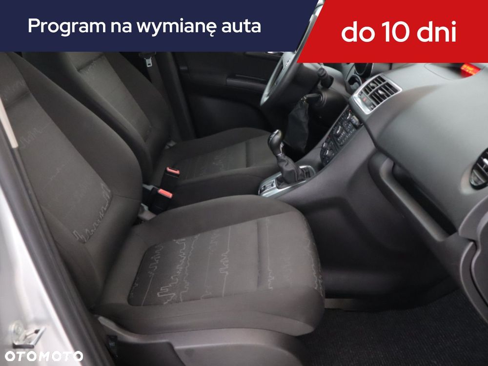 Opel Meriva - 11