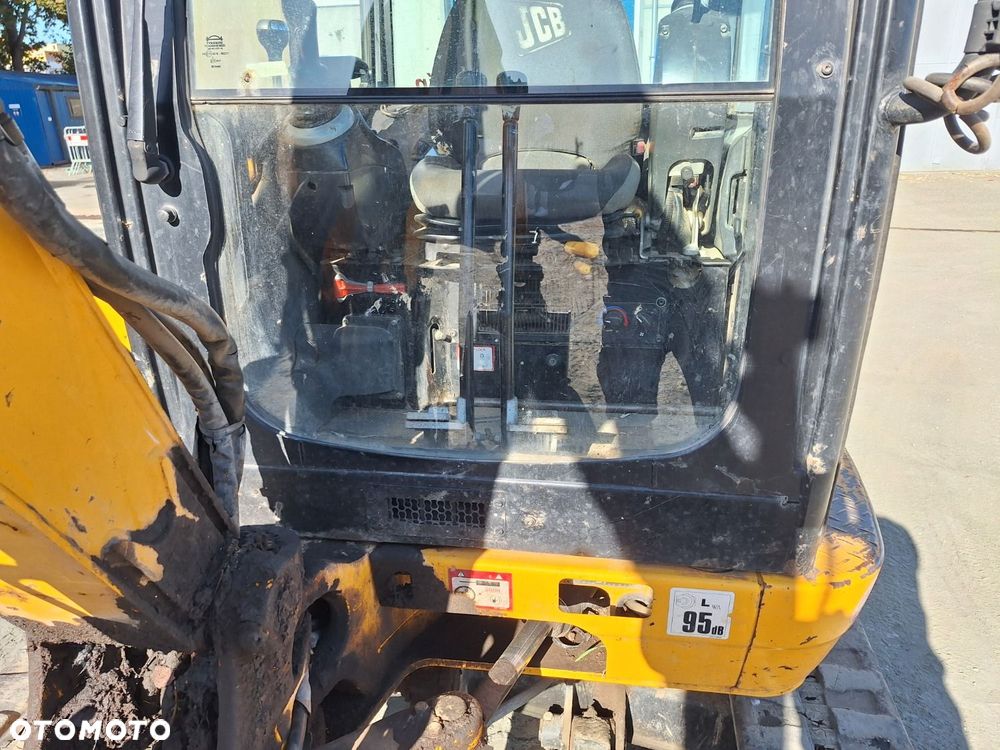 JCB 8035 Zts - 17