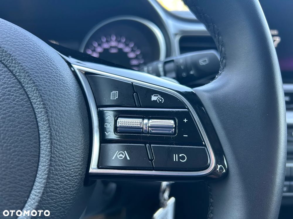 Kia Ceed 1.5 T-GDI M DCT - 22