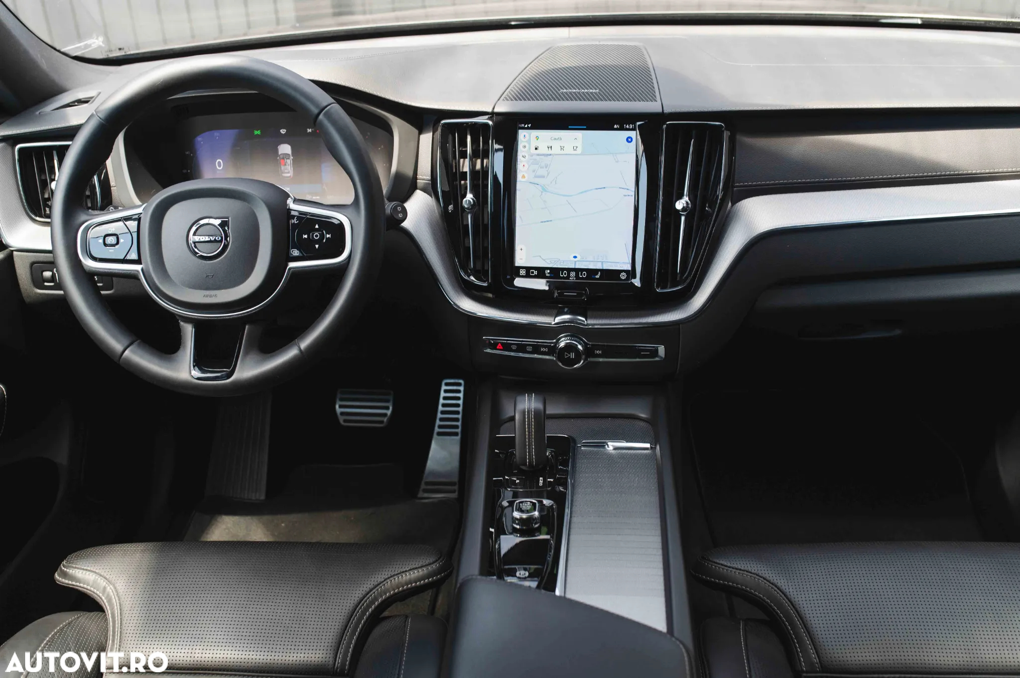 Volvo XC 60 B4 MHEV AT8 AWD R-Design - 7