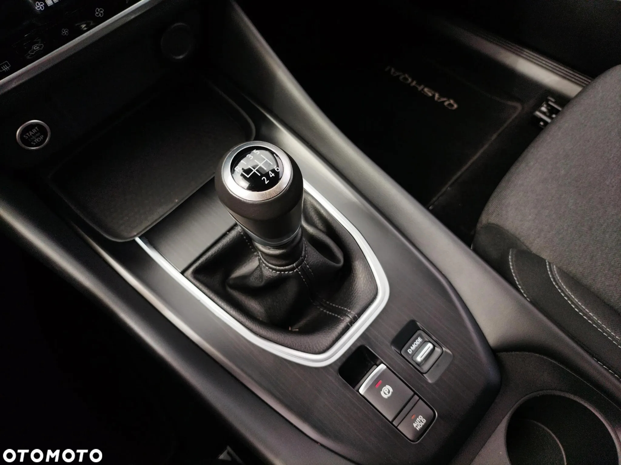 Nissan Qashqai 1.3 DIG-T mHEV N-Connecta - 16