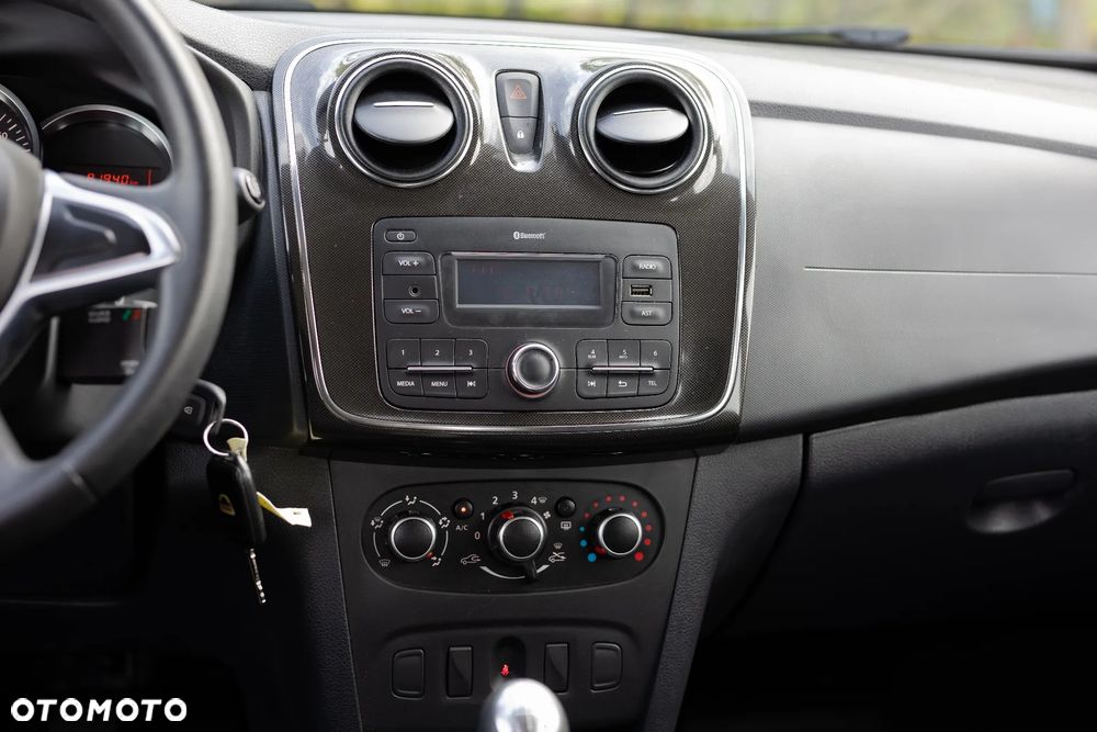 Dacia Sandero - 19