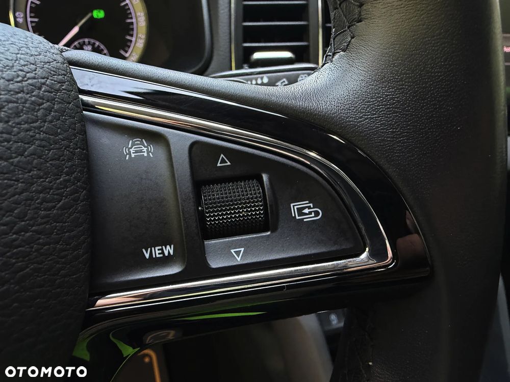 Skoda Karoq 1.5 TSI ACT DSG Style - 26