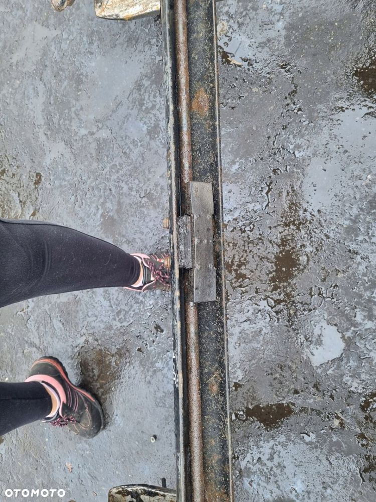 VOLKSWAGEN BORA 98-06 belka tylna zawieszenia tylnego * - 4