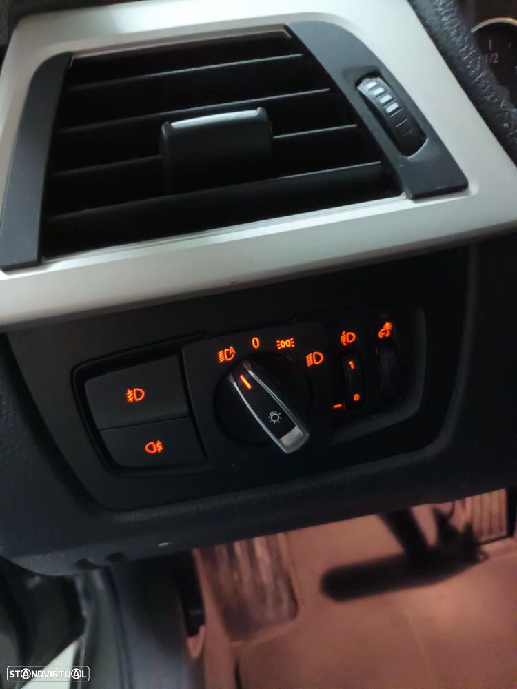 BMW 330 e iPerformance - 4