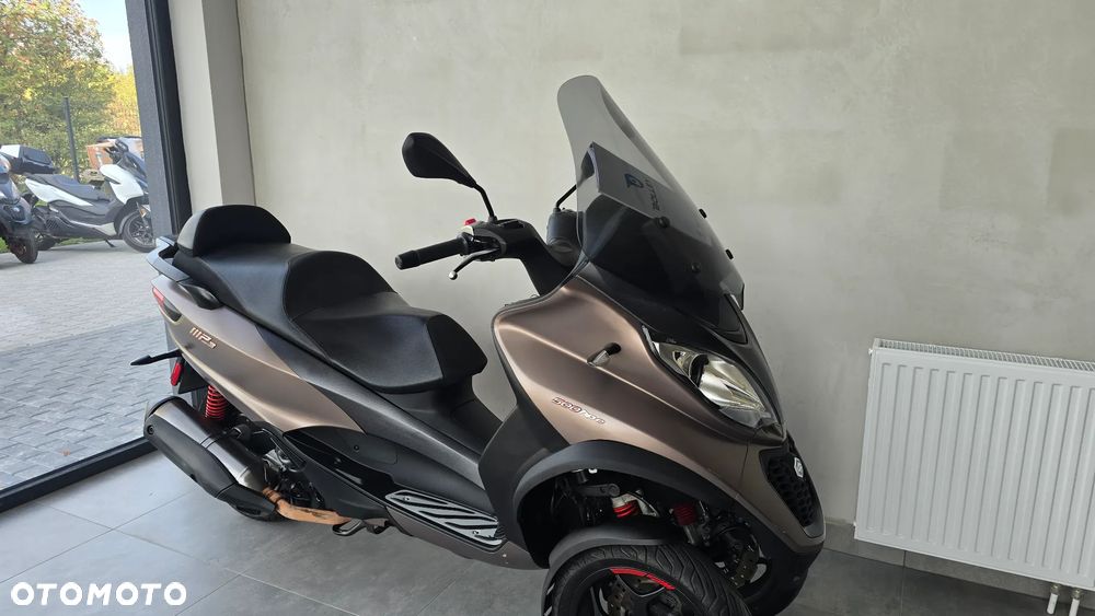 Piaggio MP-3 - 36