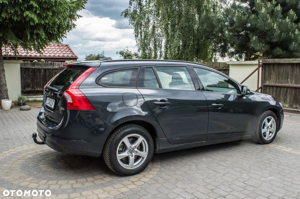 Volvo V60 D4 Business Edition - 11
