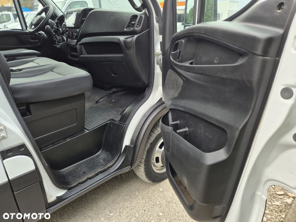 Iveco 35C18 3.0 180KM/ Brygadówka/ - 7