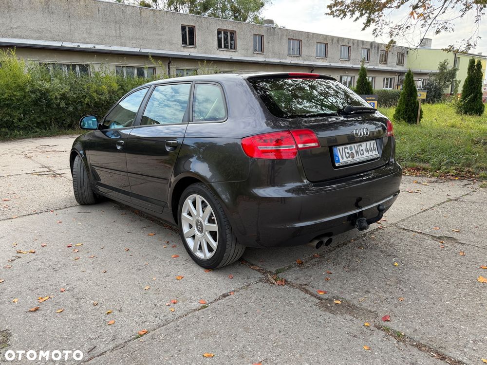 Audi A3 Sportback 2.0 TDI DPF Ambiente - 31