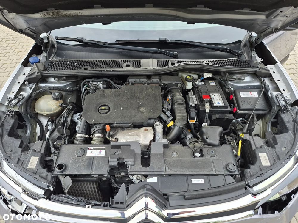 Citroën C4 BlueHDi 130 Stop&Start EAT8 SHINE - 18