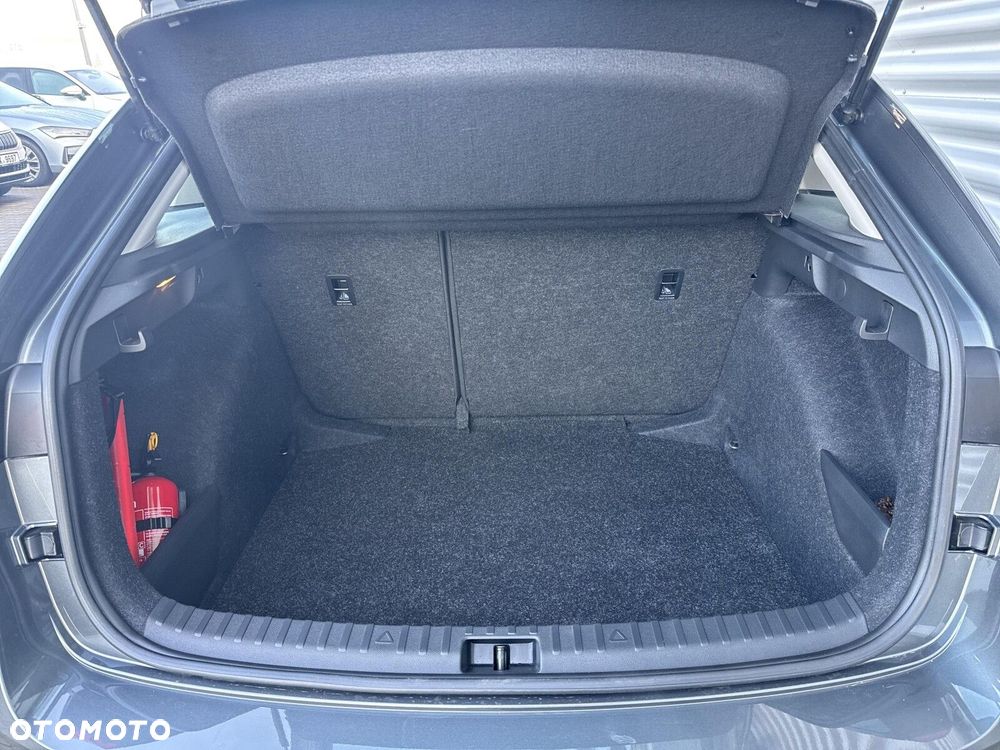 Skoda Scala 1.5 TSI Selection DSG - 30