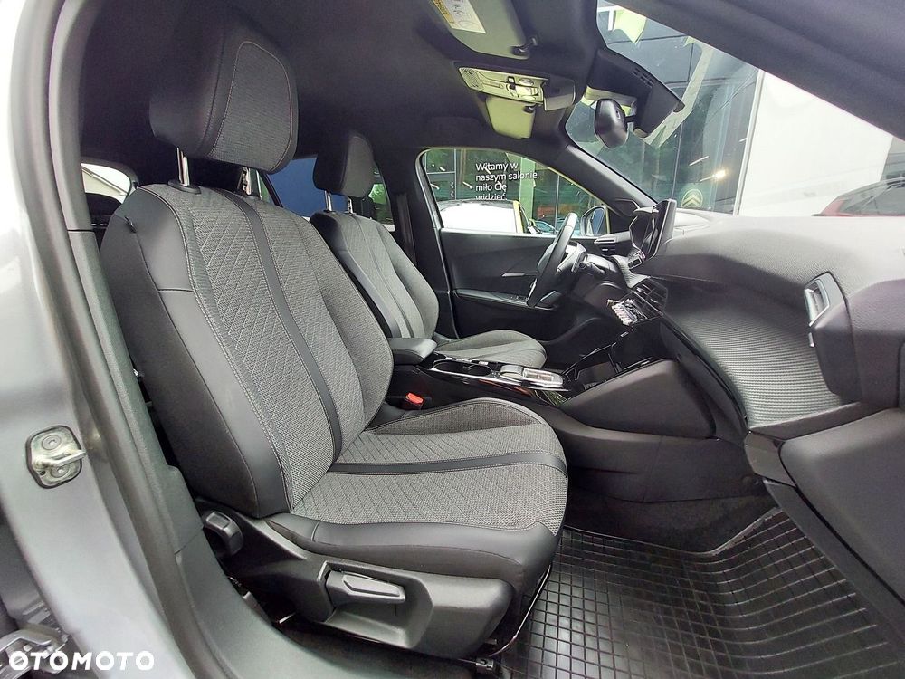 Peugeot 2008 1.2 PureTech Allure S&S EAT8 - 10