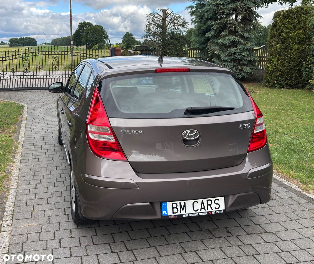 Hyundai i30 1.4 Edition Plus - 13