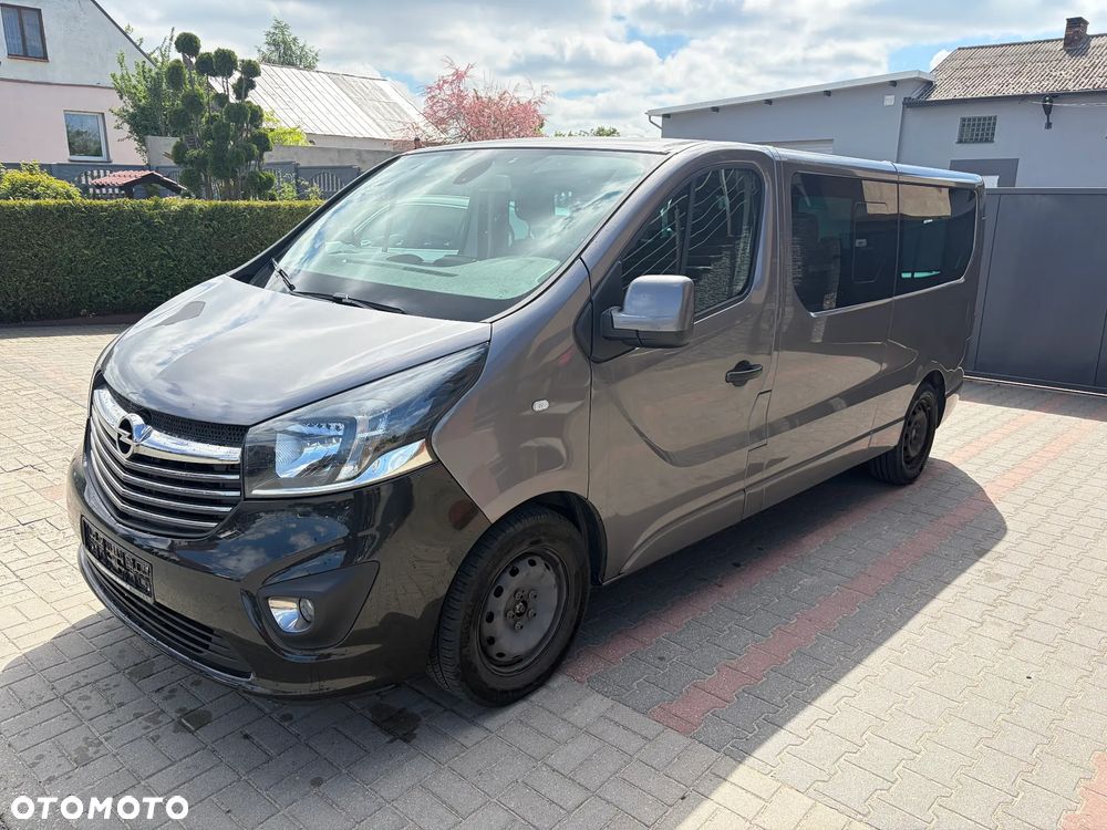 Opel Vivaro - 2