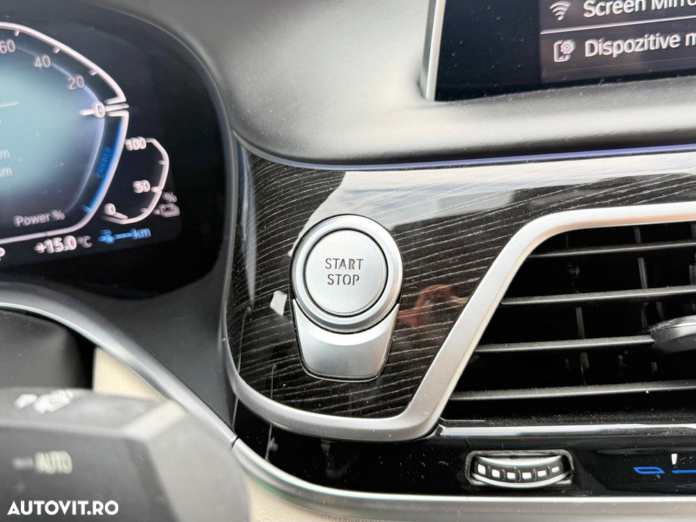 BMW Seria 7 745e AT PHEV - 37