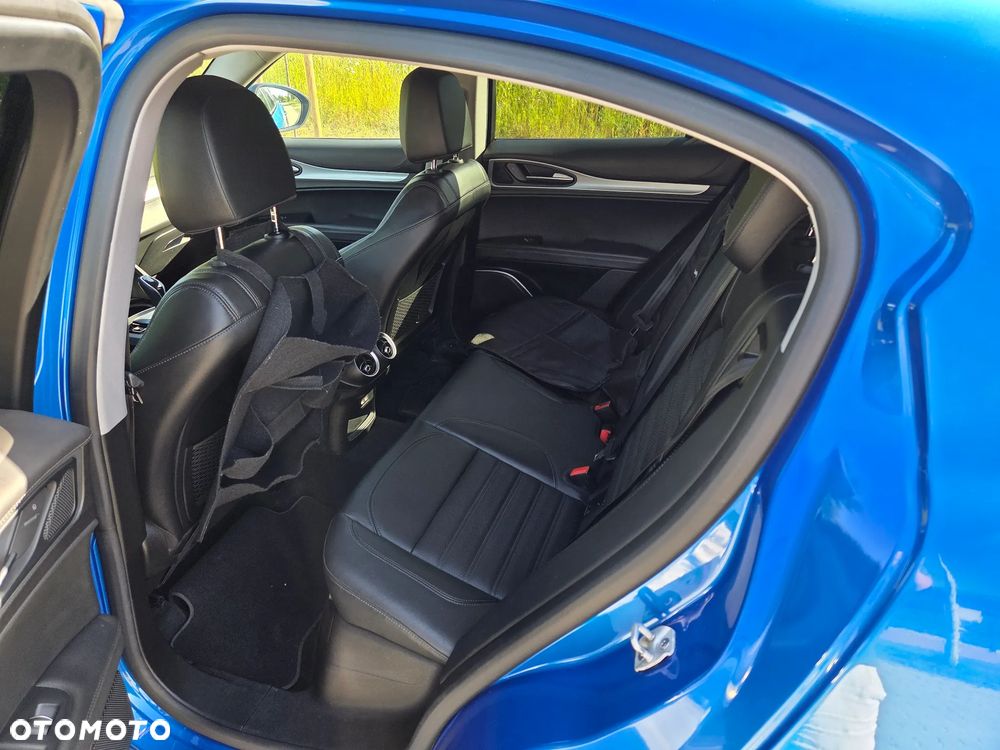 Alfa Romeo Stelvio 2.0 Turbo Veloce Q4 - 13