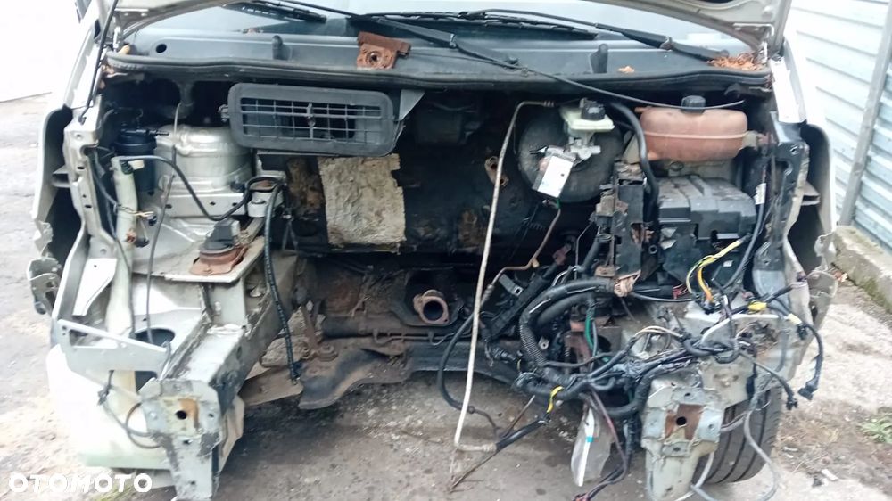 TYLKO CZĘŚCI Opel Vivaro A 1.9 Dci F9Q760 100KM 74kW 01r-03r L2H1 Lakier L147 - 12