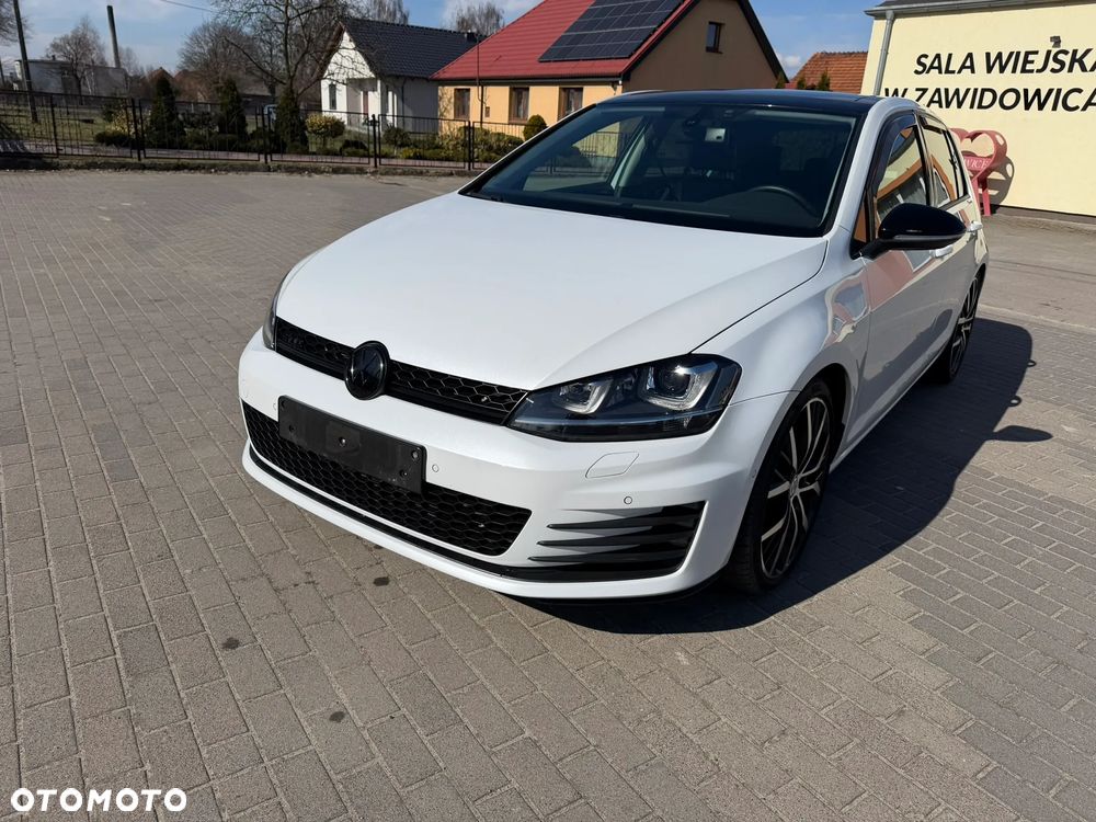 Volkswagen Golf 2.0 TDI DPF DSG GTD - 3