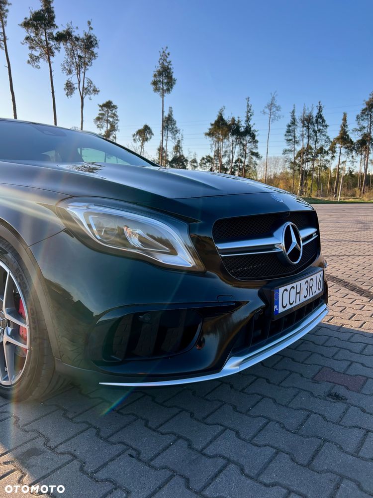 Mercedes-Benz GLA - 7