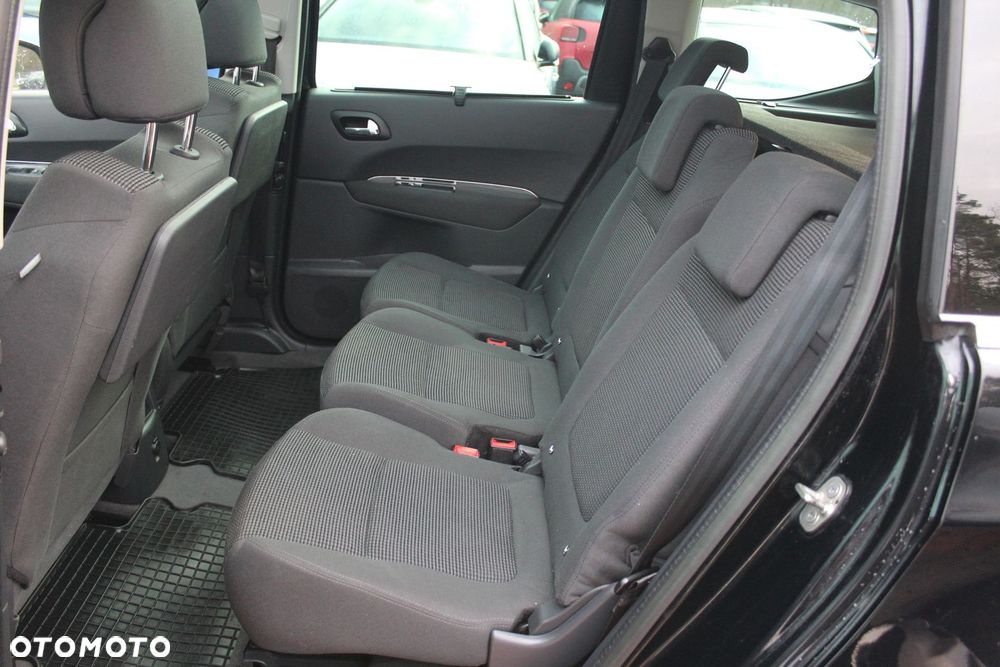 Peugeot 5008 2.0 BlueHDi Active - 11