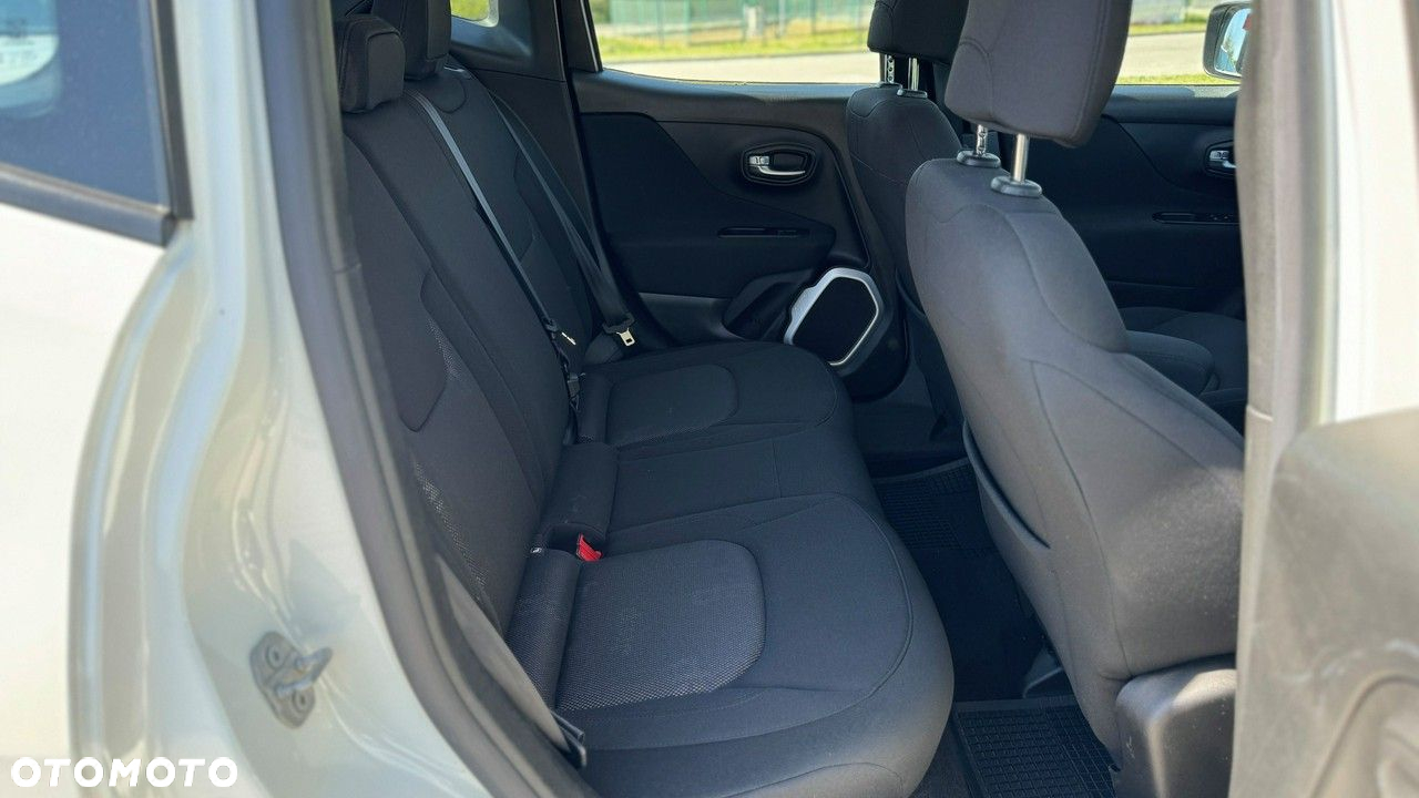Jeep Renegade - 21