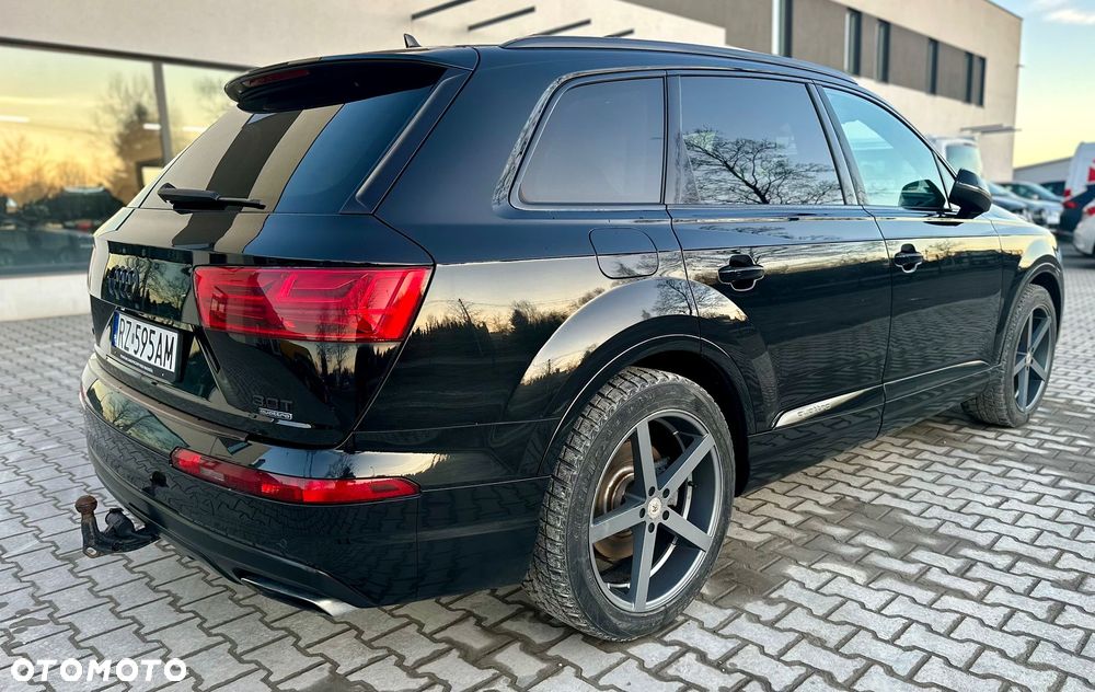 Audi Q7 - 6