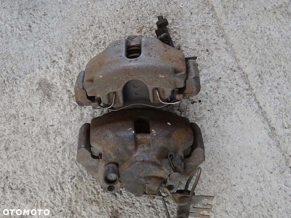 AUDI A6 C5 2,5 ZACISK HAMULCOWY HAMULCA PRAWY LEWY PRZÓD 57mm - 4