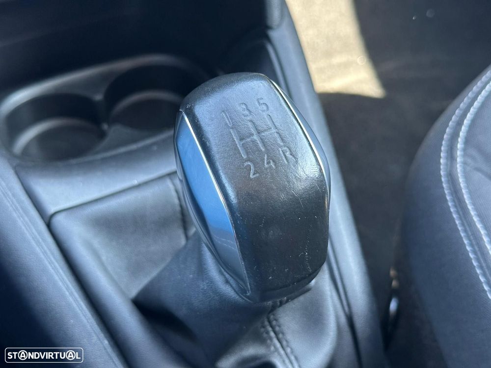 Peugeot 208 1.6 BlueHDi Style - 13