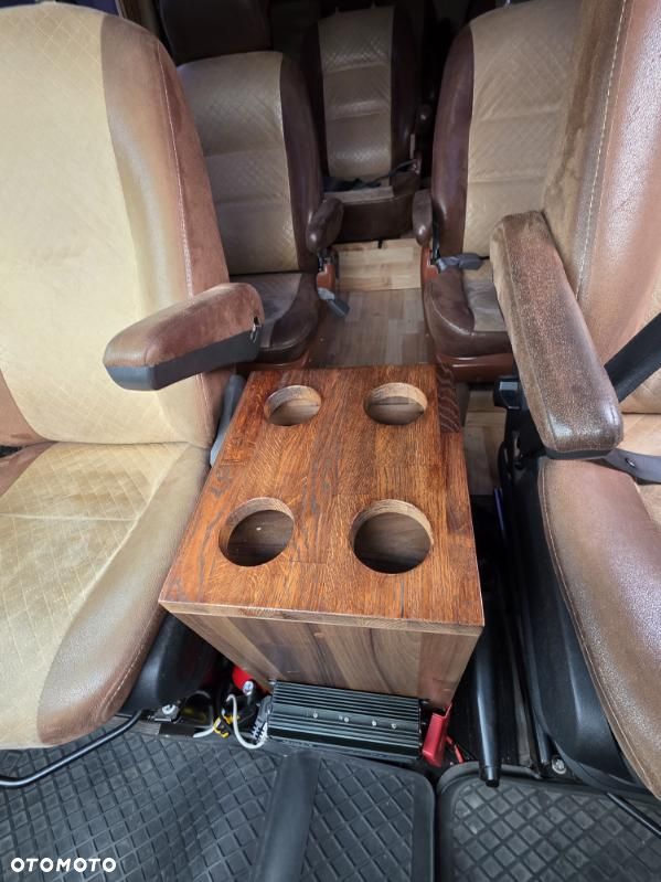 Mercedes-Benz Sprinter - 30