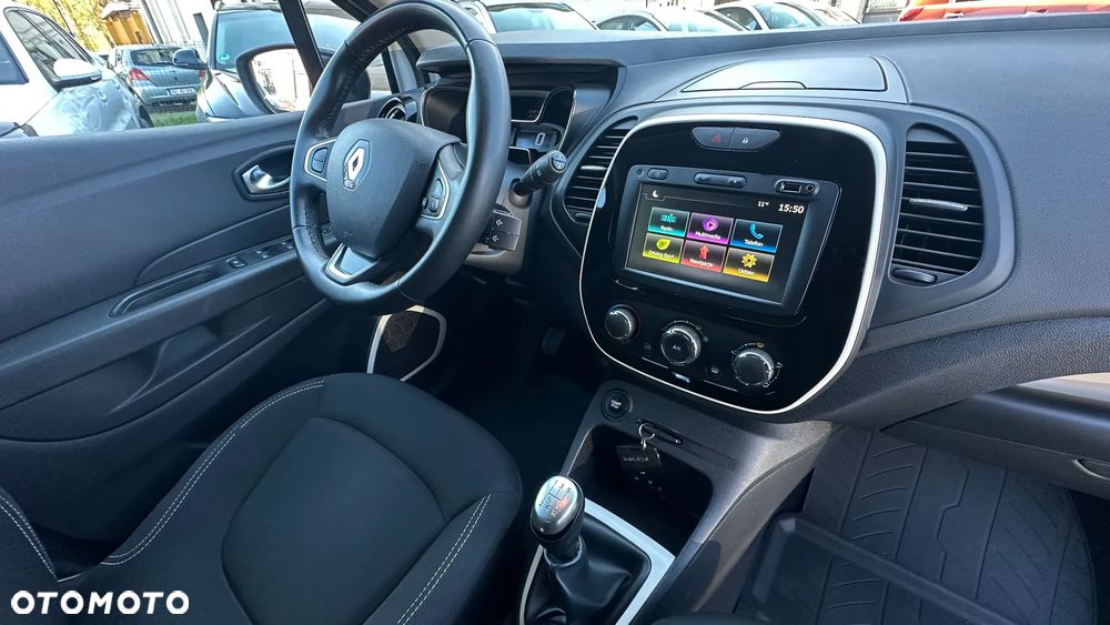 Renault Captur - 23