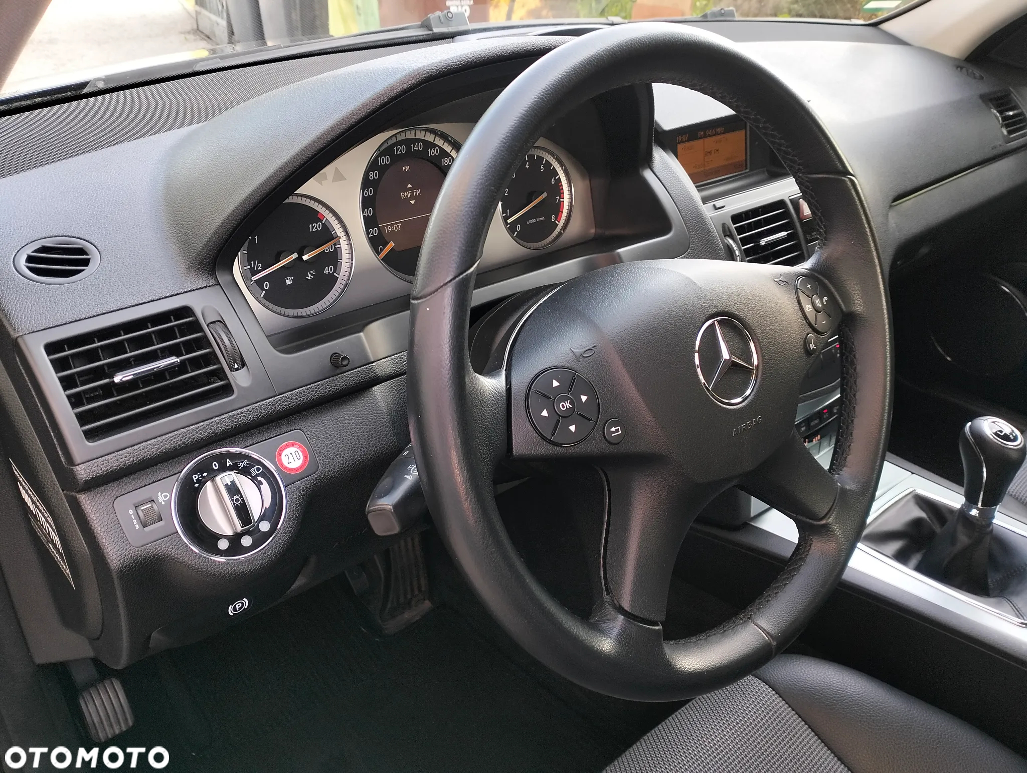 Mercedes-Benz Klasa C 200 Kompressor Avantgarde - 32