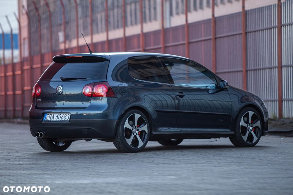 Volkswagen Golf 2.0 GTI - 3