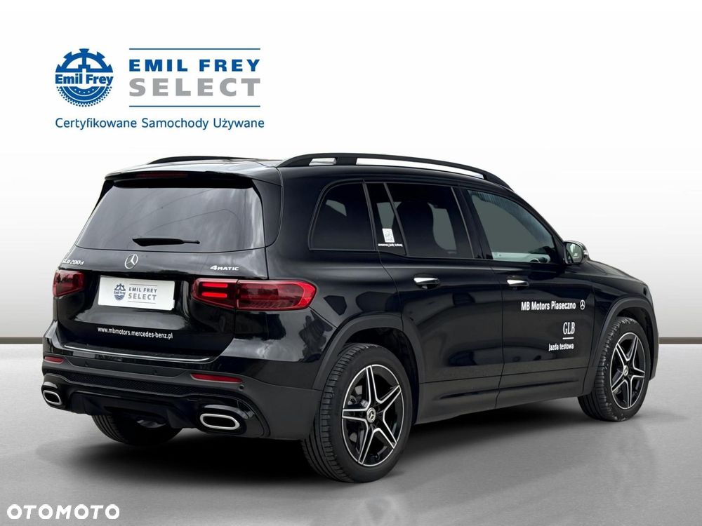 Mercedes-Benz GLB - 6