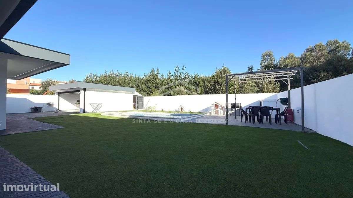Moradia T3 Térrea c/Piscina Aquecida e Jardim | São João de Vêr - Grande imagem: 3/22