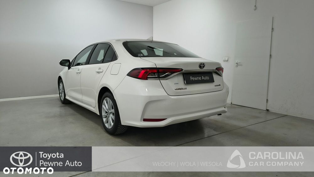 Toyota Corolla 1.8 Hybrid Comfort - 17