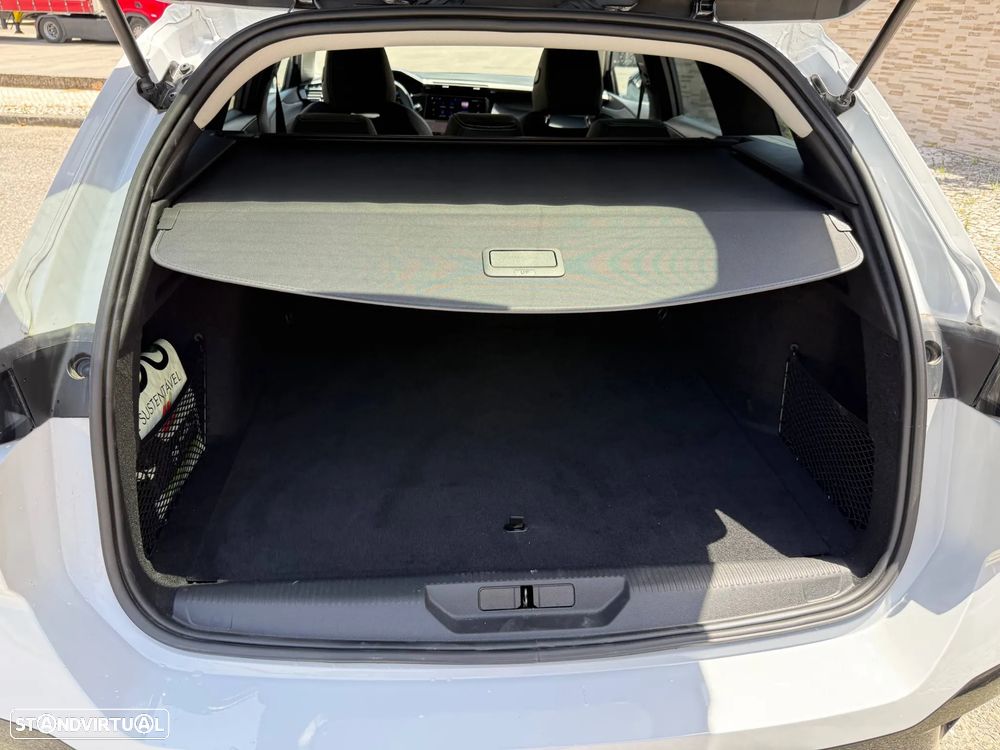 Peugeot e-308 54 kWh Allure - 13