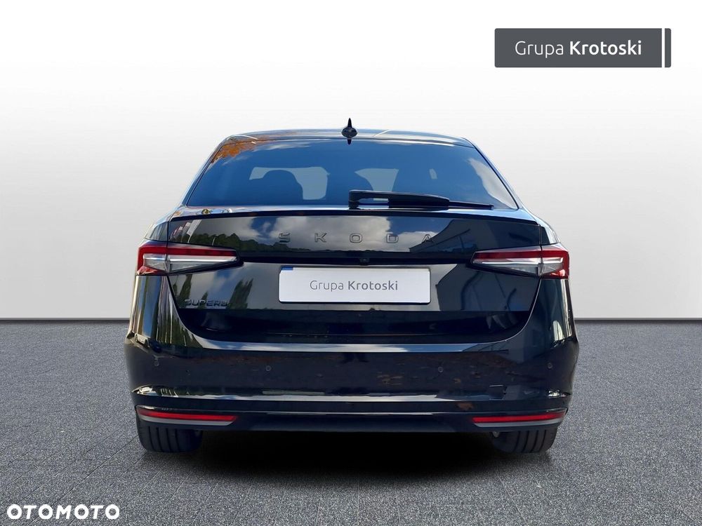 Skoda Superb 2.0 TSI Sportline DSG - 5