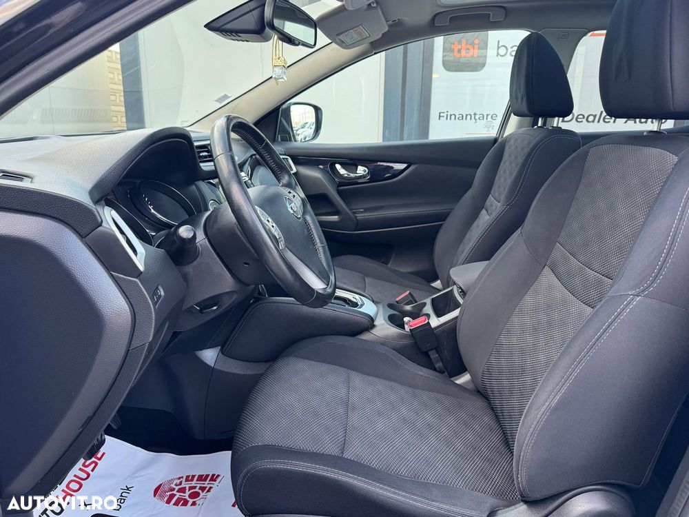 Nissan Qashqai 1.6 DCI Xtronic TEKNA - 11