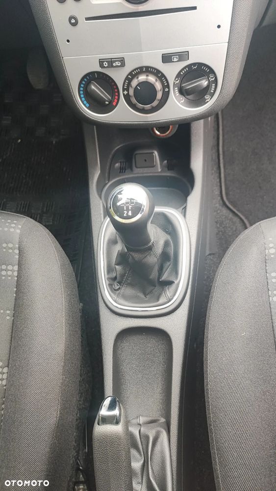 Opel Corsa 1.2 16V Easytronic Energy - 34