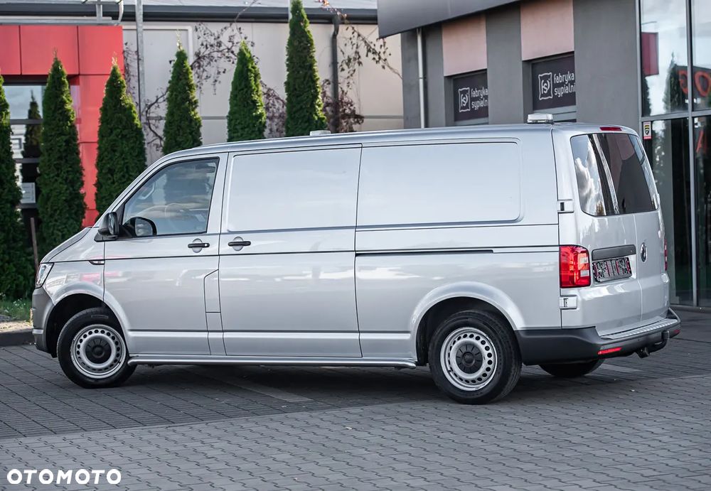 Volkswagen Transporter - 3