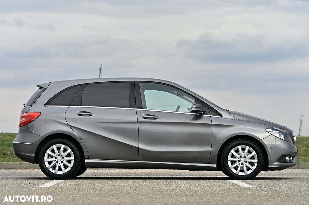 Mercedes-Benz B 200 - 5