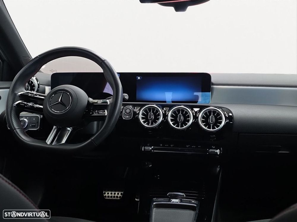 Mercedes-Benz A 200 - 10